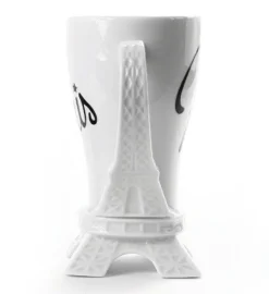 Caneca em forma de Torre Eiffel