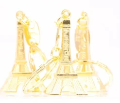 Chaveiro Torre Eiffel dourado com strass