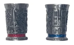 Copo lembrança de Paris em metal