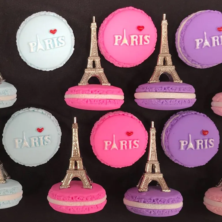 2 Ímãs Macarrão Lembrança de Paris