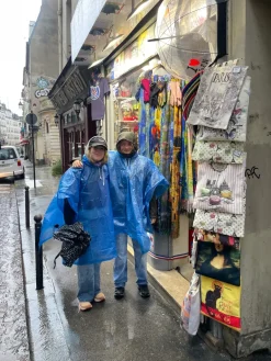 Poncho para a chuva Torre Eiffel 