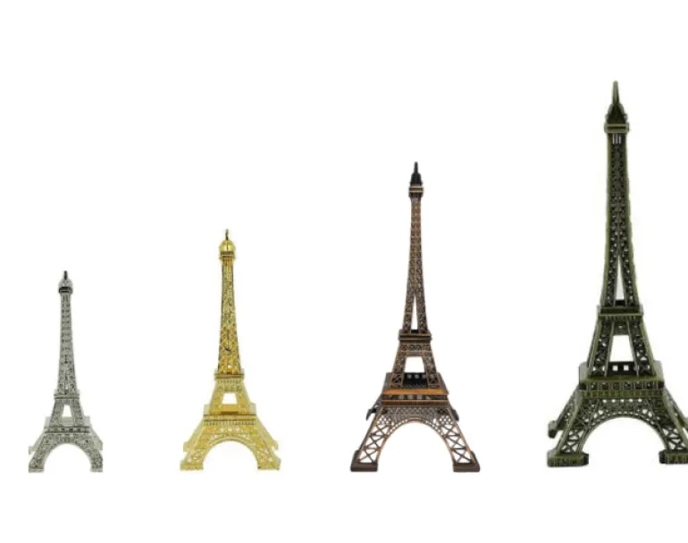 Torre Eiffel de metal