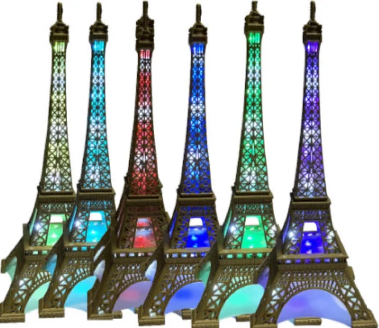 Torre Eiffel Espumante + LED 6 cores variadas